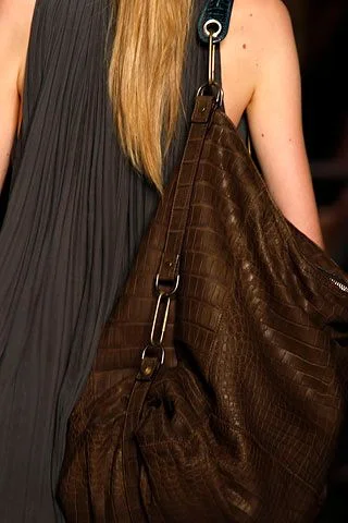 Look 18